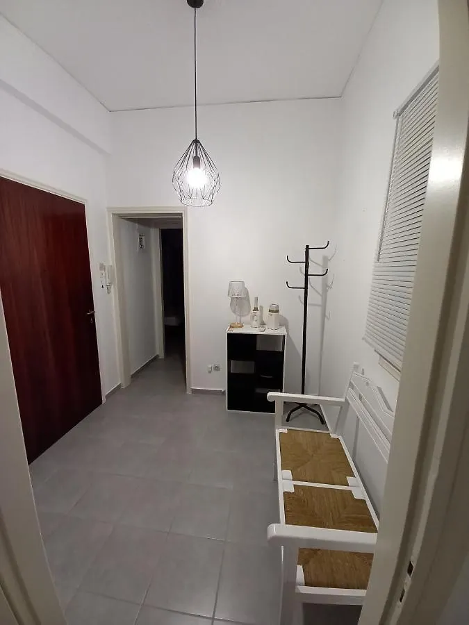 Modern Apartment In The Center Of Heraklion C