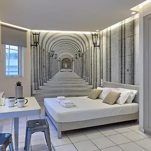 Prime In Center Apartment