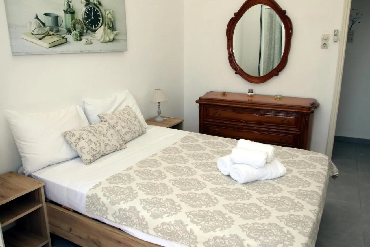 Modern Apartment In The Center Of Heraklion C Greece